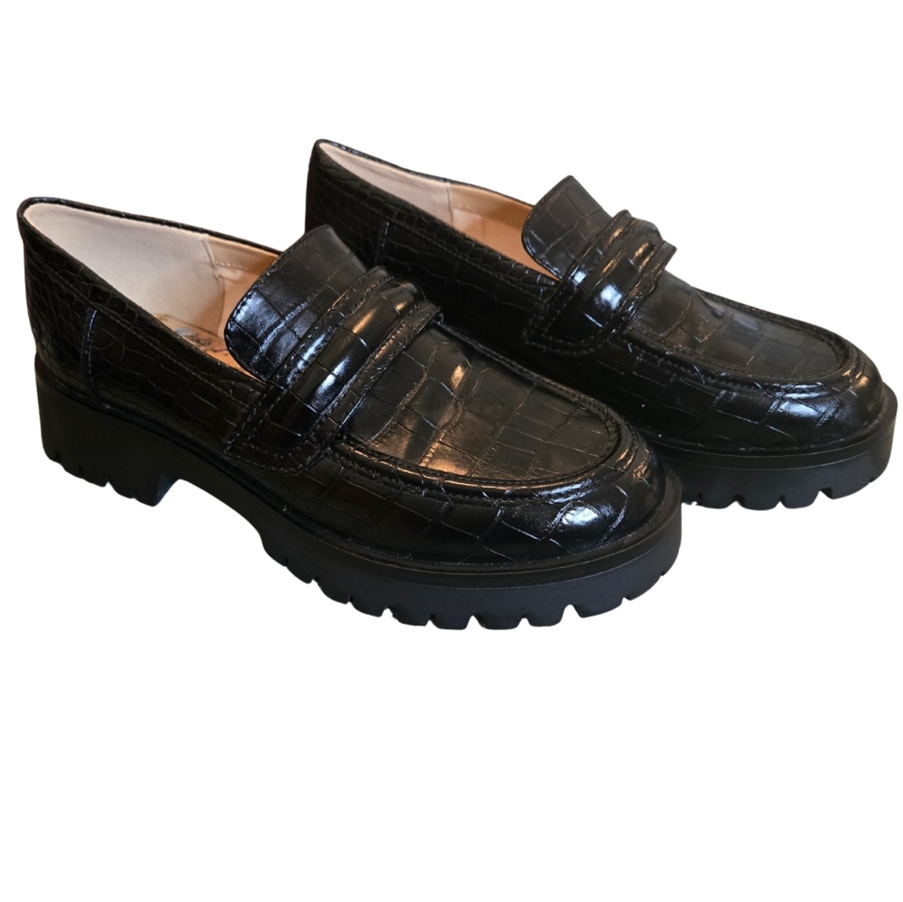 Nine West Black Croc-Embossed Platform Loafers With Chunky Lug Sole - Size 6.5